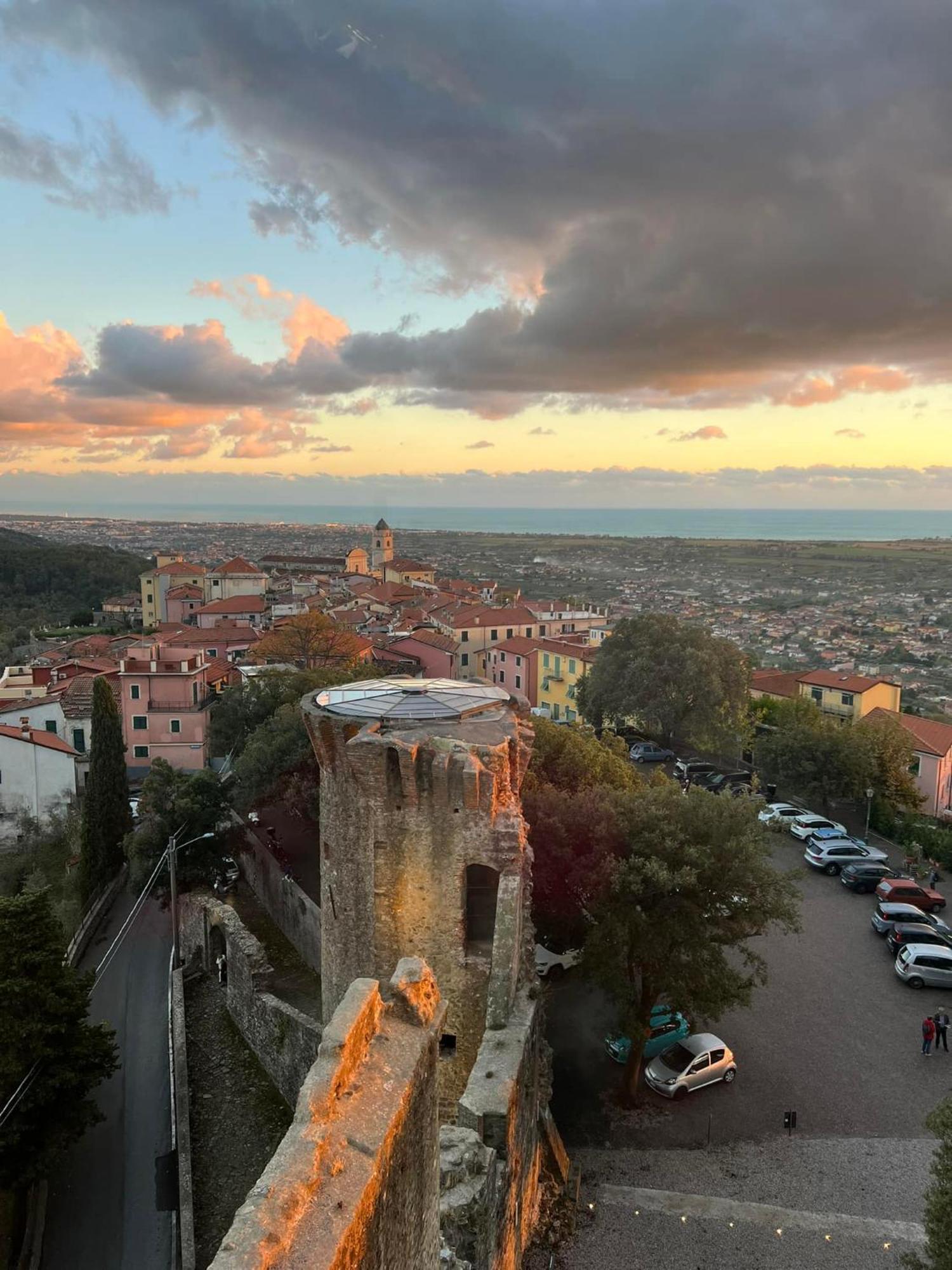 Appartamento Bellavista Castelnuovo Magra Bagian luar foto